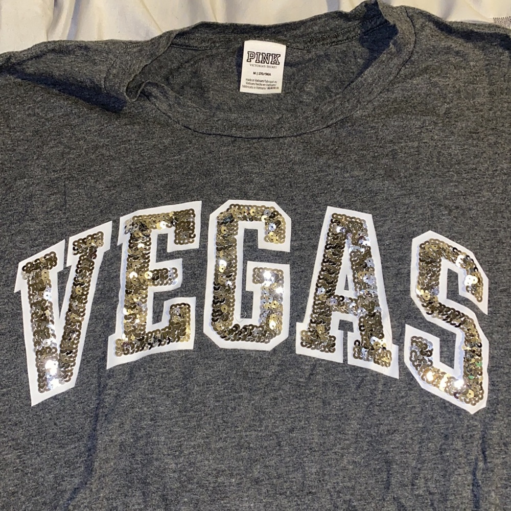 VICTORIA SECRET VEGAS - Picture 2 of 3